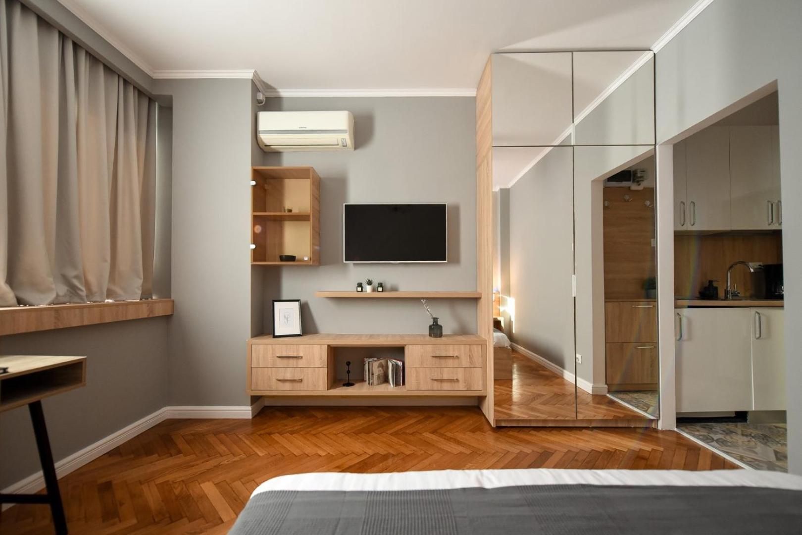 City Center Getaway - Cozy Accommodation For Your Perfect Stay 布加勒斯特 客房 照片