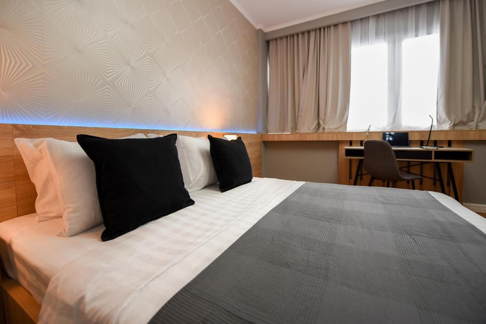 City Center Getaway - Cozy Accommodation For Your Perfect Stay 布加勒斯特 客房 照片