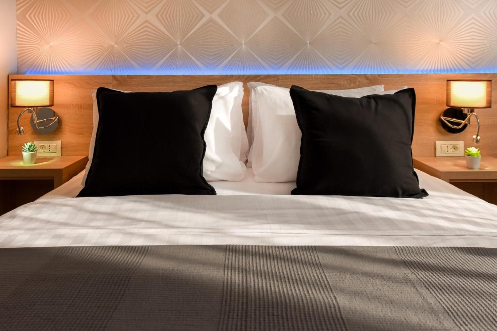 City Center Getaway - Cozy Accommodation For Your Perfect Stay 布加勒斯特 客房 照片